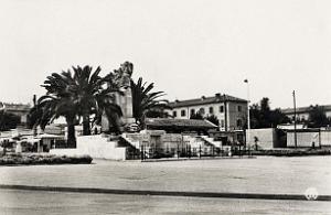 Sidi bel abbes 520- Monument aux morts COLLECTION DES AMIS DE ND DE SANTA CRUZ